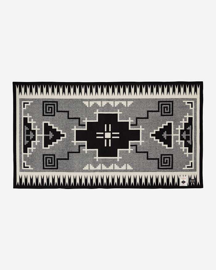 NASKAN SADDLE BLANKET